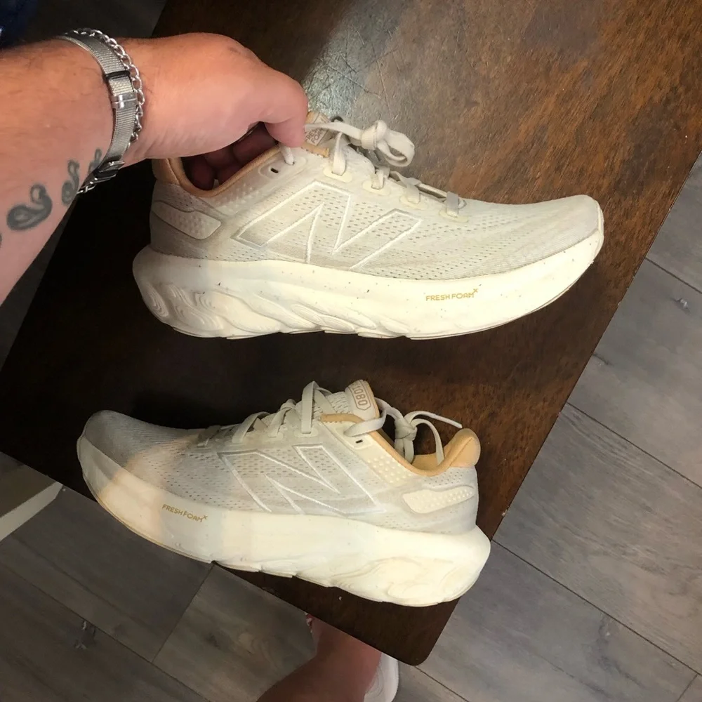 Women’s New Balance Fresh Foam 1080v13 ‘Turtledove Cream size 6.5